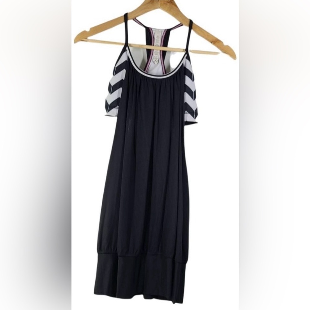 Lululemon no limits chevron tank top Sz 6